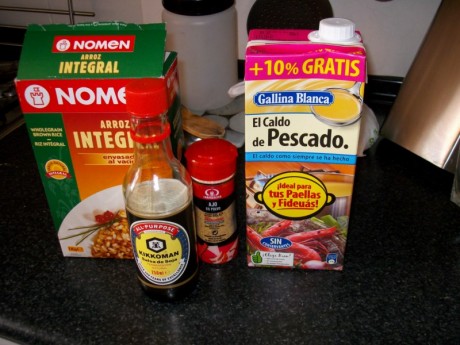Queridos amigos: ante las expectación :8 causada por el desayuno que me he pegado esta mañana, el cual 00