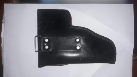 Hola! Se vende funda de servicio antigua,  es nueva nunca se llegó a usar , valida para pistola 9corto 10