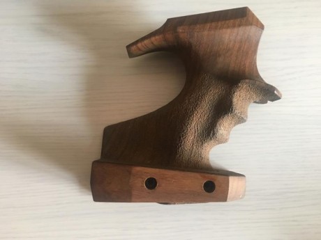 VENDIDA cacha walther lp400 talla M.
El estado es casi nueva porque enseguida me compre la talla L 
SE 02