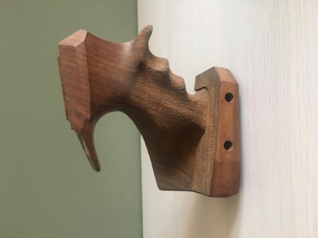 VENDIDA cacha walther lp400 talla M.
El estado es casi nueva porque enseguida me compre la talla L 
SE 01