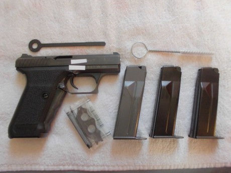 Hola compañeros,
 Por favor leed toda la descripción, gracias. 
  VENDIDA  
El lote incluye la pistola 02