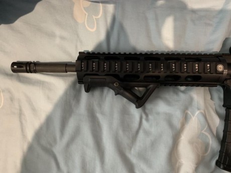 Vendo por dejar afición Sabré M4 cal.222 con accesorios originales y los de la foto, (menos el visor, 11