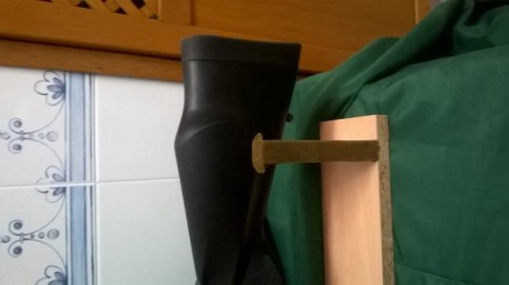Se vende rifle Weatherby Vanguard, calibre 30.06 cañón de 61cm, lleva alza Willians y punto de mira Willians 12