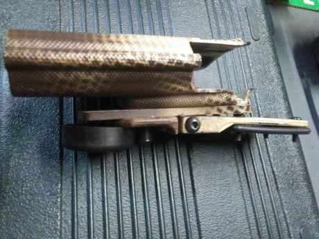 Hola a todos.
Fendo funda de la marca GHOST, modelo STINGER para pistola semiautomática CZ SP01 SHADOW-1.
Está 00