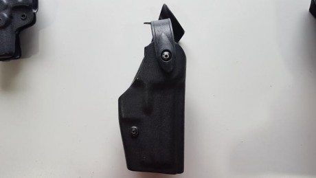 Vendo funda Safariland USP compact para diestro. 6280.
70€, mas gastos de envío, la funda está en Madrid.

La 02