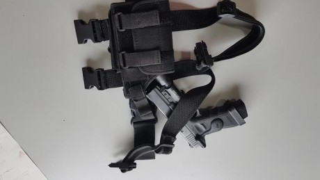 Vendo funda de la marca Vega Holsters para poner en la pierna, se puede poner en la cintura, ajustable, 00