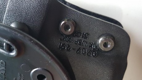 Vendo funda de tipo paisano Safariland para USP Compact. 
20€ mas gastos de envío, está en Madrid 01