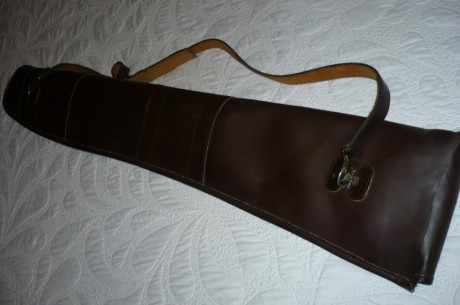 Vendo funda de autentico cuero para rifle ó escopeta, con mira ó sin ella 50euros+envio 00