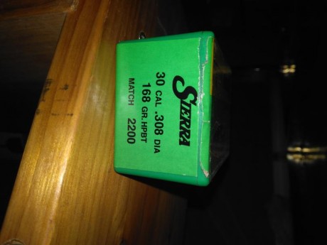 vamos a meter un poco de limpieza en el trastero, obviamente son todas nuevas y a estrenar  :mrgreen:

-400u. 00