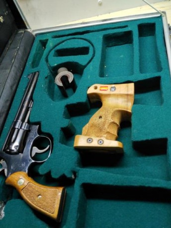 Vendo K 14 modelo 4 en buenísimas condiciones. Aunque tiene años no ha tirado mucho.  
Cacha original 51