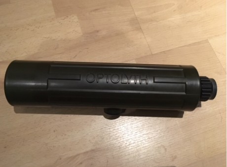 Buenas tardes:

Vendo catalejo de gama alta de la marca Optolyth Ceralin 30x60, la óptica que tiene es 00