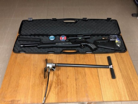 Hatsan BT65 con visor 3-12x50, maleta rígida, silenciador y bomba Hill. Todo el conjunto esta impecable, 00