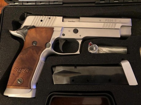 Hola,

Tengo una SIG SAUER X FIVE P226 S de 5", y estoy interesado en adquirir Kits y accesorios.


- 20