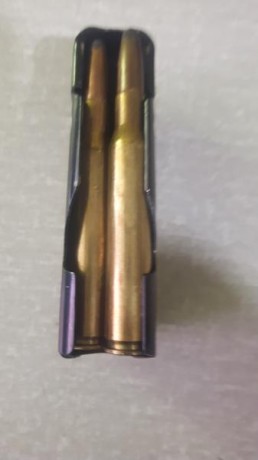 Vendo cuatro cargadores, Tesro TS22 nuevo sin estrenar 40 euros, carabina Onena de 9 m/m Largo 30 euros, 11