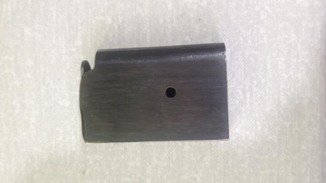 Vendo cuatro cargadores, Tesro TS22 nuevo sin estrenar 40 euros, carabina Onena de 9 m/m Largo 30 euros, 10