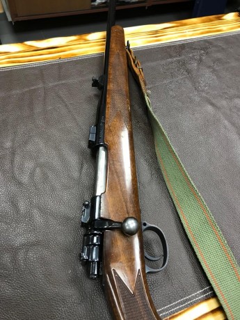 Buenas noches.
Necesito ayuda. Me ofrecen este rifle y me dicen que es un mauser.....pero no me mandan 01