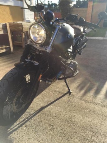 Hola, vendo mi bmw ninet scrambel, de 1.200 cc y 110 cv. matriculada en Junio del año 2018, en perfecto 11