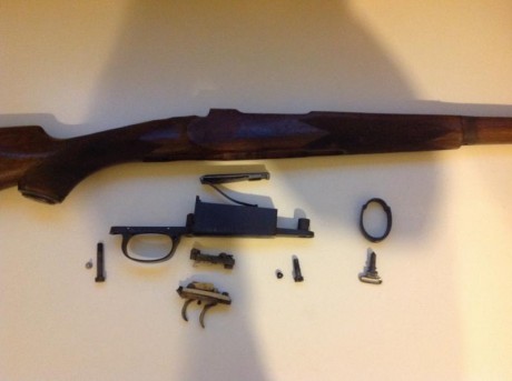 Vendo culata completa de caza para Mauser VZ 24 compatible con Mauser k 98 y similares, junto con disparador 00