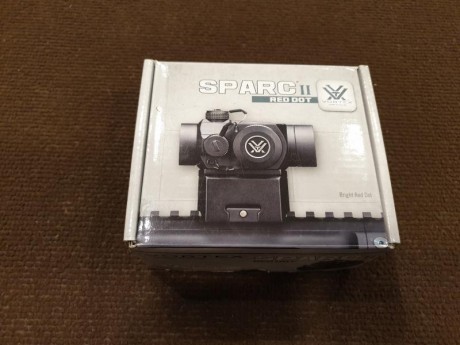 Vendo holográfico a estreno, es un Vortex Red Dot Sparc II, estado perfecto. 150 €. 00