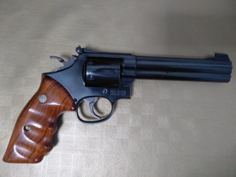 VENDO REVOLVER SMITH & WESSON MOD: 14-5 K 38 TARGET MASTERPIECE, 6 PULGADAS CALIBRE 38, CACHAS DE 01