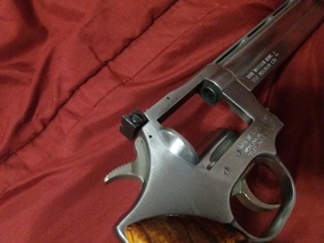 por dejar la aficion y con pesar pongo a la venta la siguiente arma.


Revolver Dan Wesson con 3 cañones. 21
