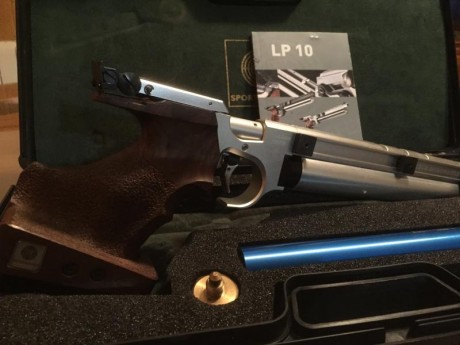 Hola vendo steyr lp10 talla m de diestros un solo dueño se compro a ibergris ,jamás a competido,fue un 11