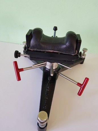 Buenas un compañero del club vende una torreta de tiró synclair  está como nueva poco uso  , pesada y 01