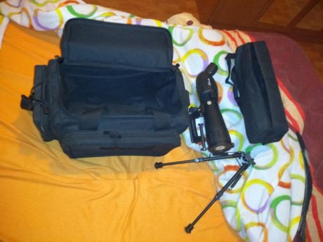 Hola. Por retirada de la afición.

Vendo equipo para el tiro.

Maletín de tiro comprado en armería, con 01