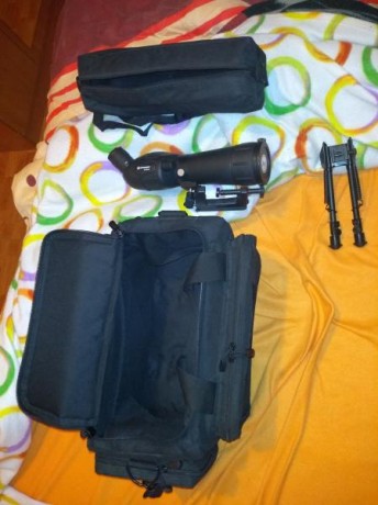 Hola. Por retirada de la afición.

Vendo equipo para el tiro.

Maletín de tiro comprado en armería, con 00