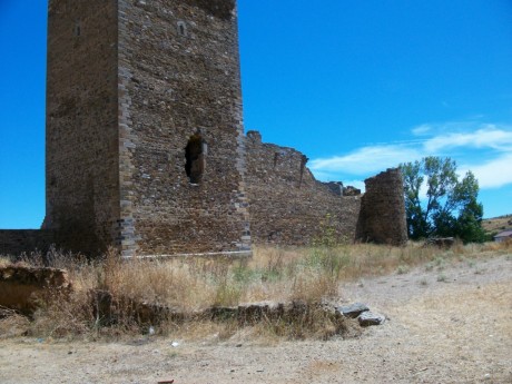 No se a vosotros, pero a mi los castillos me encantan.
Cuando paso delante de alguno no pierdo oportunidad 160