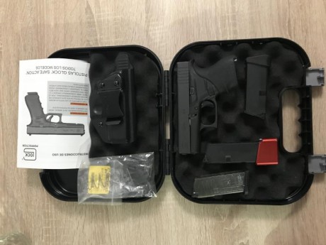 Vendo glock 43 en perfecto estado. La vendo por nueva compra. La vendo con 3 cargadores : uno el original 10