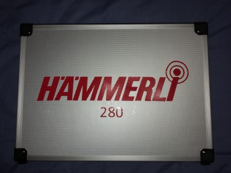 Vendo Hammerli 280 del calibre 22 en muy buen estado. Muy poco uso, sin grietas ni golpes. Cacha mediana. 02