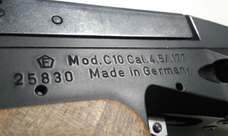 Buenas tardes, vendo esta pistola feinwerkbau modelo c 10 de co2. La pistola necesita cambio de juntas. 02