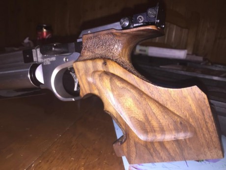 Hola vendo steyr lp10 talla m de diestros un solo dueño se compro a ibergris ,jamás a competido,fue un 120