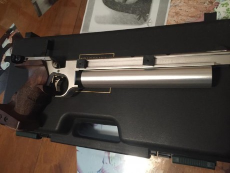 Hola vendo steyr lp10 talla m de diestros un solo dueño se compro a ibergris ,jamás a competido,fue un 142