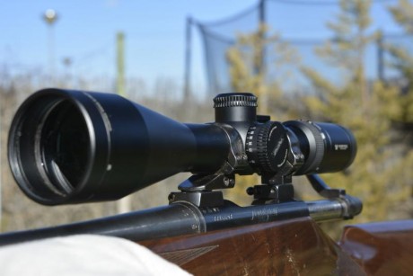 Se vende visor Vortex en perfecto estado con su caja original y parasol, tiene muy poco uso, se ha montado 00