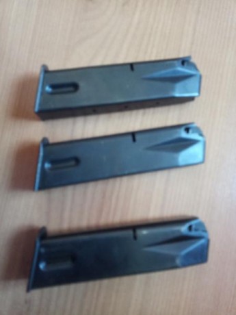 Vendo 3 cargadores para llama 82.
Se encuentran en Zaragoza o Bilbao.
25€ unidad.
Saludos 00