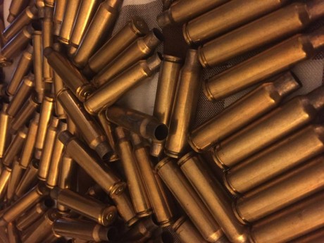 Dispongo de 300 vainas bóxer del 7,5x55 Swiss para Schmitd Rubin K31, todas ellas de un solo tiro y marca 00