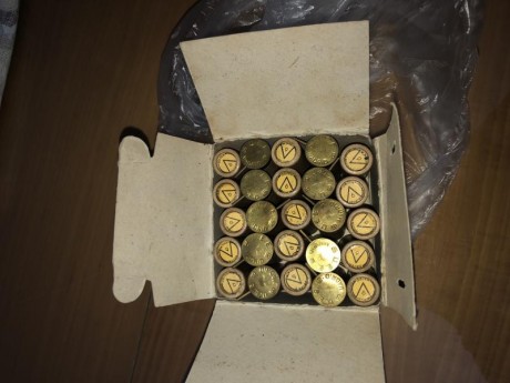 Hola muy buenas soy totalmente nuevo por aquí pero por eso no menos apasionado de las armas. 
Esta mañana 02