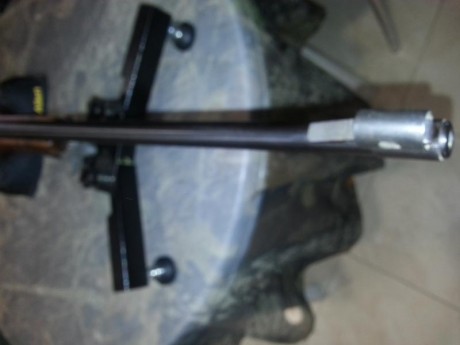 Perfecto de maderas,pavón y mecanismos.Muy poco usado.Se cambia por rifle(no militar)en calibre superior 00