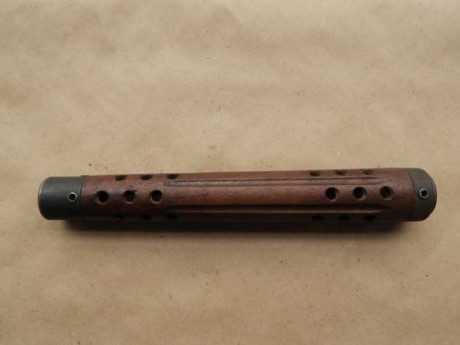 Accesorios cetme c hk g3
Hola vendo :
1 kit negro guardamanos pistolete y culata                 80 euros
1 00