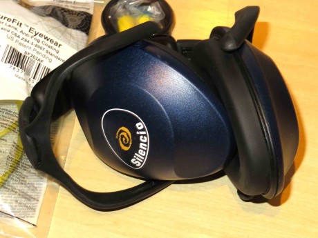 Oferta. Cascos de protección auditiva Silencio, plegables. Calidad y confort.
Se incluyen tapones auditivos 01