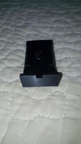 Hola se vende mira trasera nueva para tanfoglio 50 euros puesta en tu casa un saludo para toda la web. 01