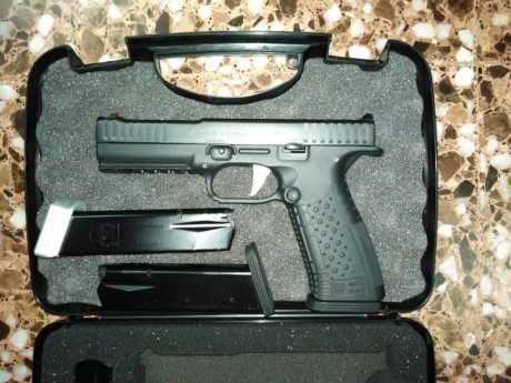 Vendo Pistola Arsenal Strike one del 9 mm parabellum con muy poco uso. La pistola tiene cambiados la guía 02