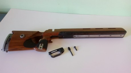 Se vende culata anschuz para acciones redondas  muy cuidada y bien conservada pido por ella 300e está 00