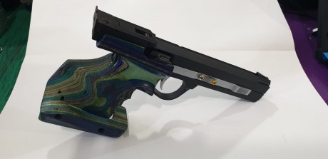 Walther KSP 200 del 22. con dos cargadores y su caja original.
350€ 00