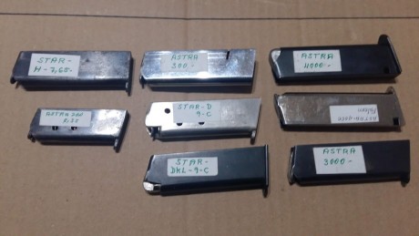 Vendo estas cachas y Cargadores de coleccion de distitos modelos 20190212_183844.jpg  20190212_183458.jpg 01