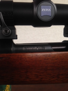 Buenas noches.
Necesito ayuda. Me ofrecen este rifle y me dicen que es un mauser.....pero no me mandan 91