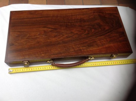 Vendo Zanardini Fuchs plegable en calibre 6,5X57R 
El rifle ha tirado muy pocos tiros, de hecho lleva 02