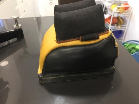 Vendo esta magnífica torreta con tornillo micrometrico y saquete delantero edgewood de 3” y saquete trasero 11